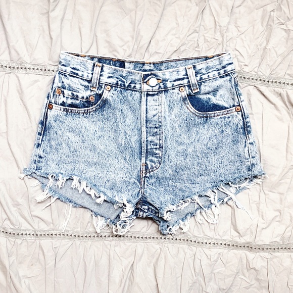 Levi's Pants - Vintage high waisted Levi Shorts size 0 AMAZING
